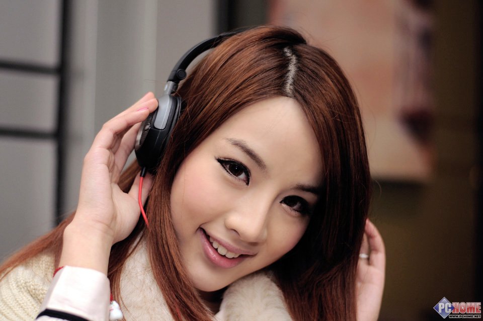 给力美女！硕美科MH438秀靓美女图赏