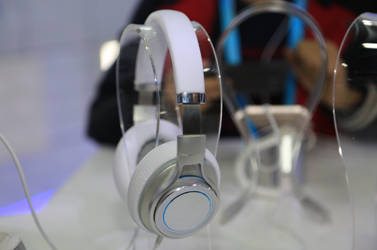 vivo Xplay5�������ۼ�3698Ԫ��