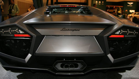 �����ܳ�ϵ���������� Reventon��ֽ